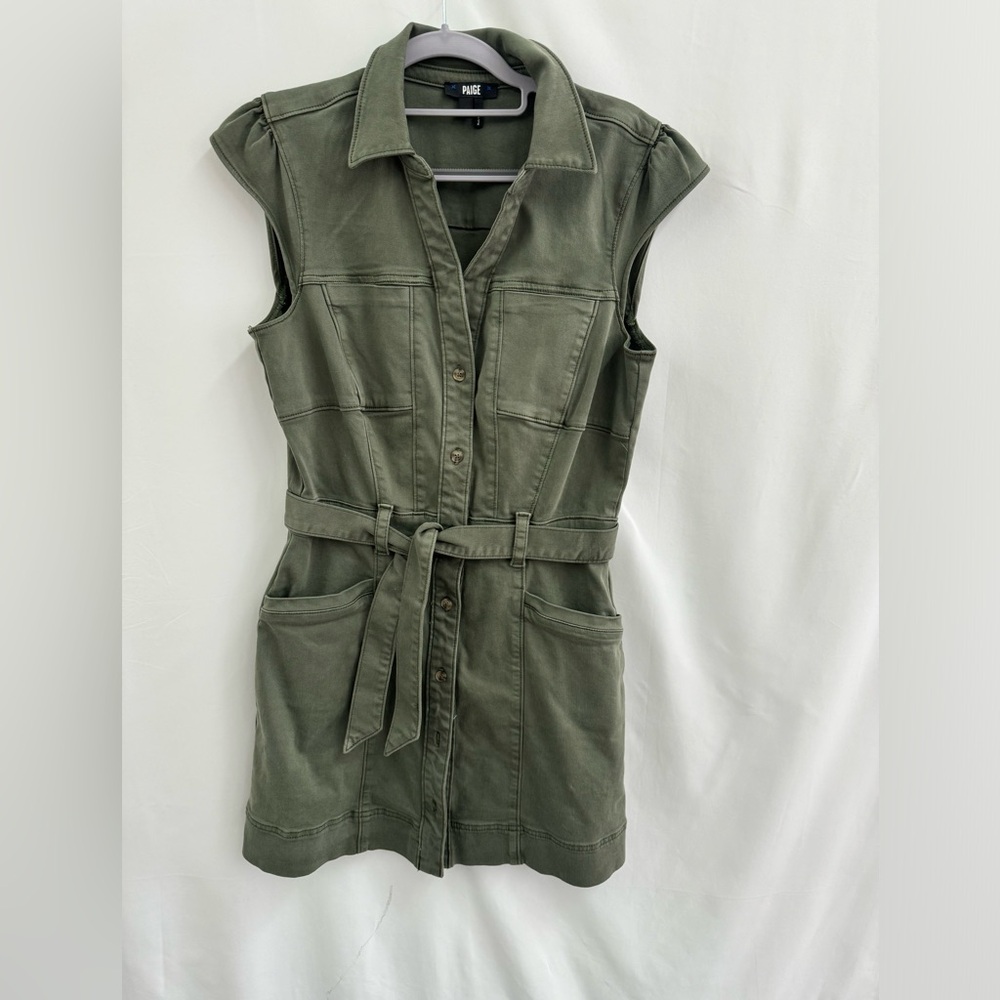 Paige Jaxsyn dress vintage ivy, new wo tags, excellent condition, size 6